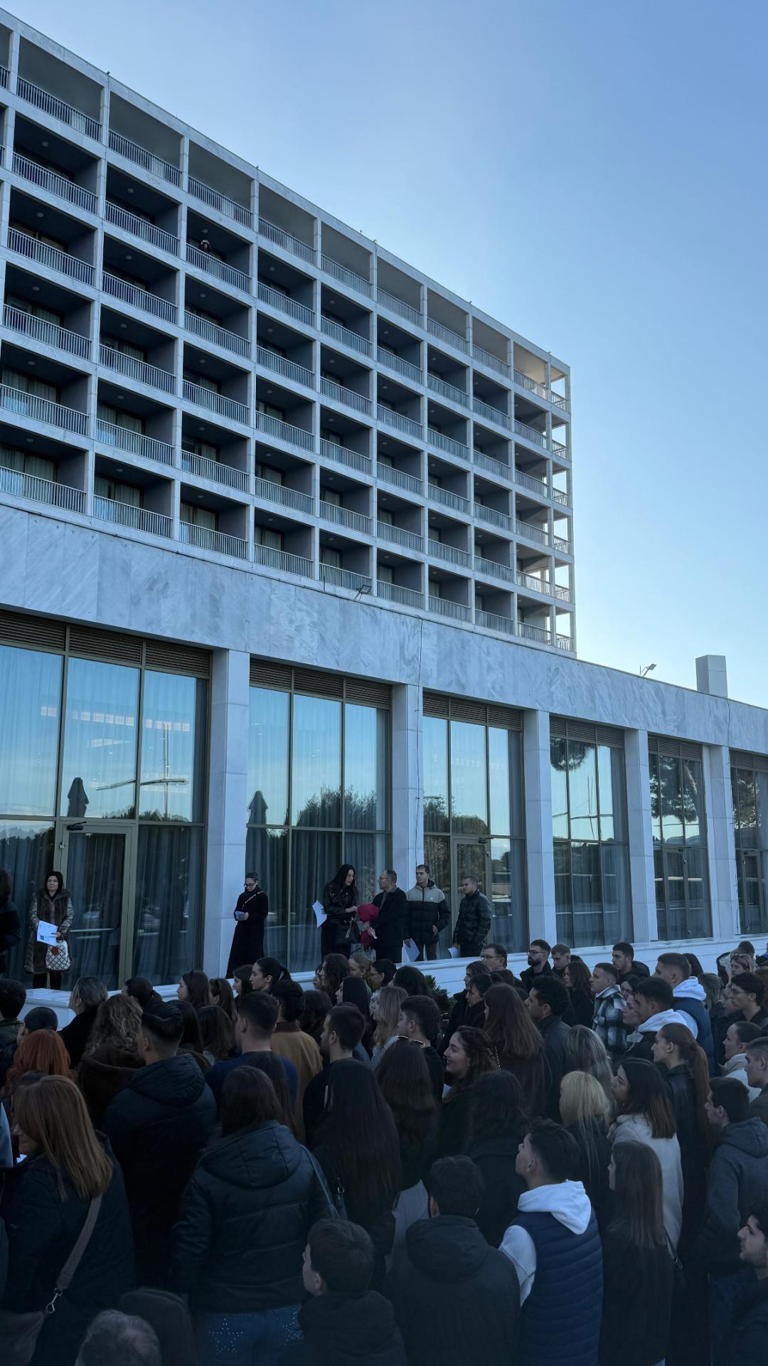 644e379b-d2d0-425f-9330-435bd2b2d410